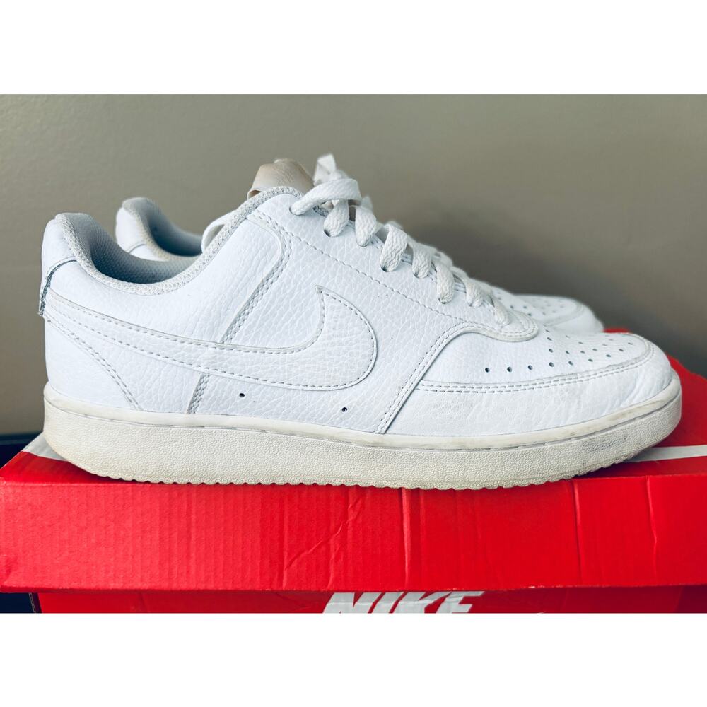 Nike Court Vision Low Women's Shoes Size 9